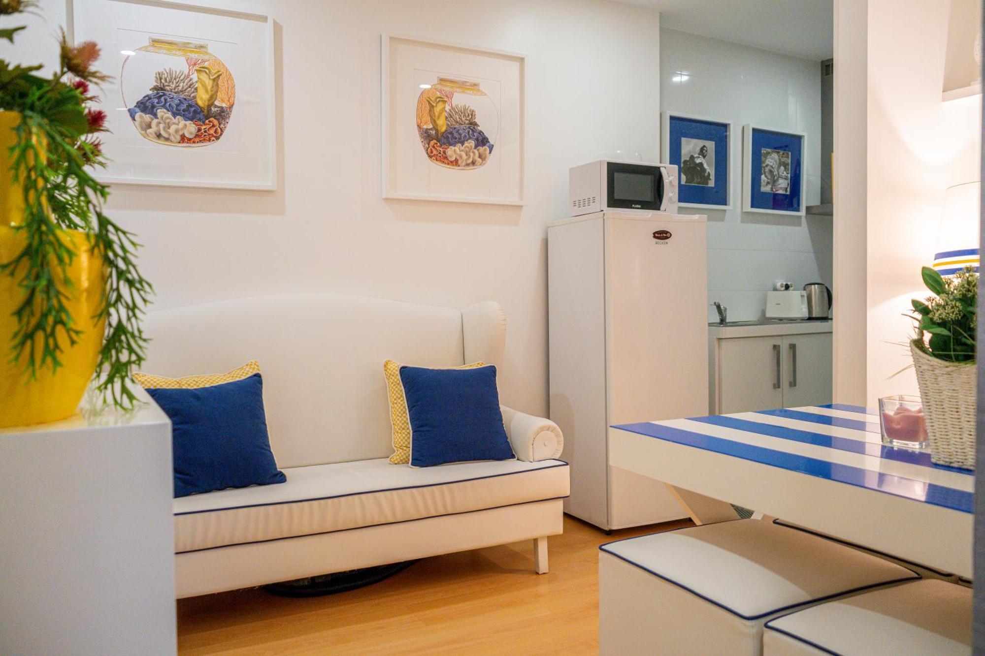 By The Sea - Nazare Bed & Breakfast Ngoại thất bức ảnh