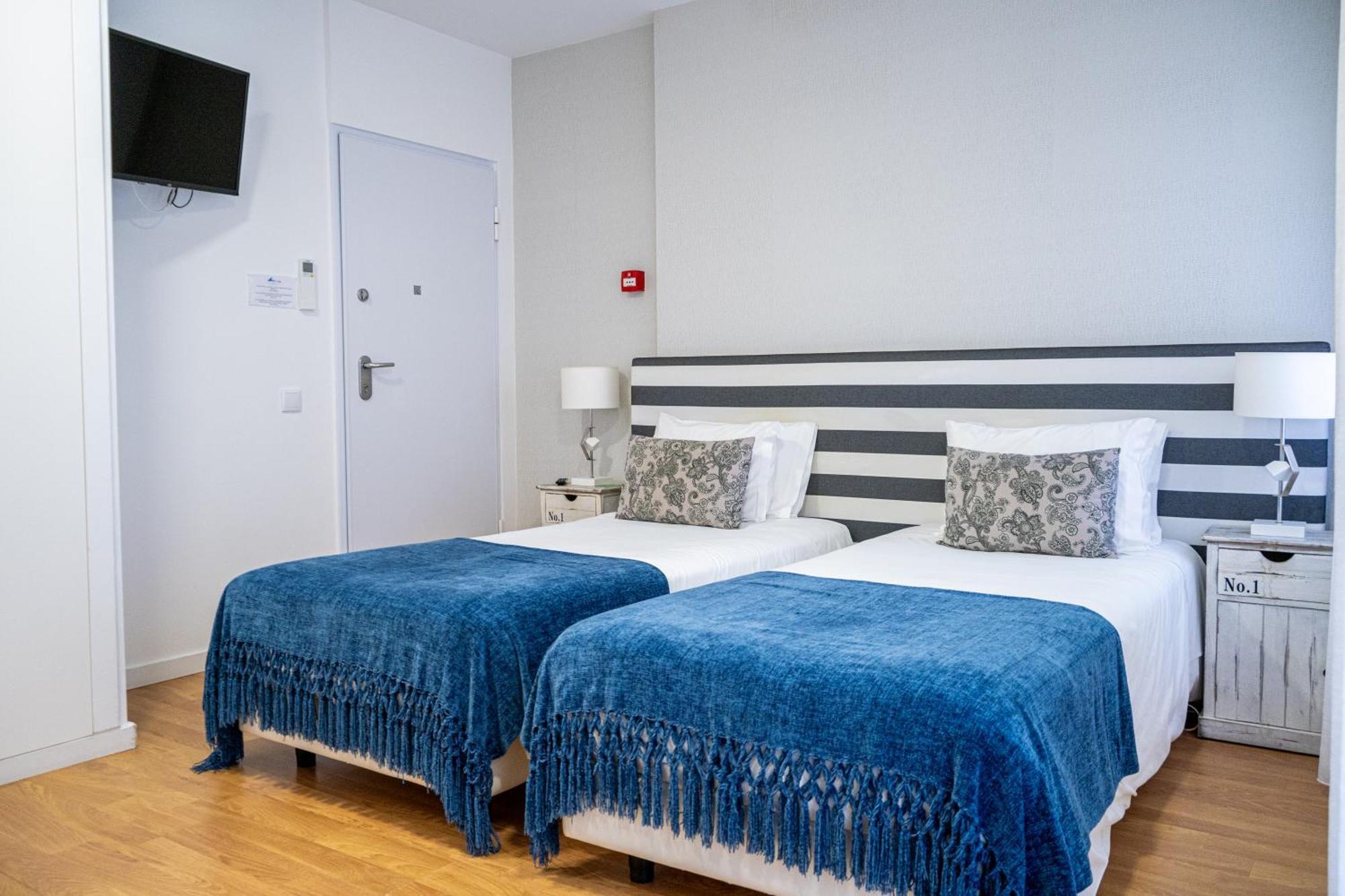 By The Sea - Nazare Bed & Breakfast Ngoại thất bức ảnh