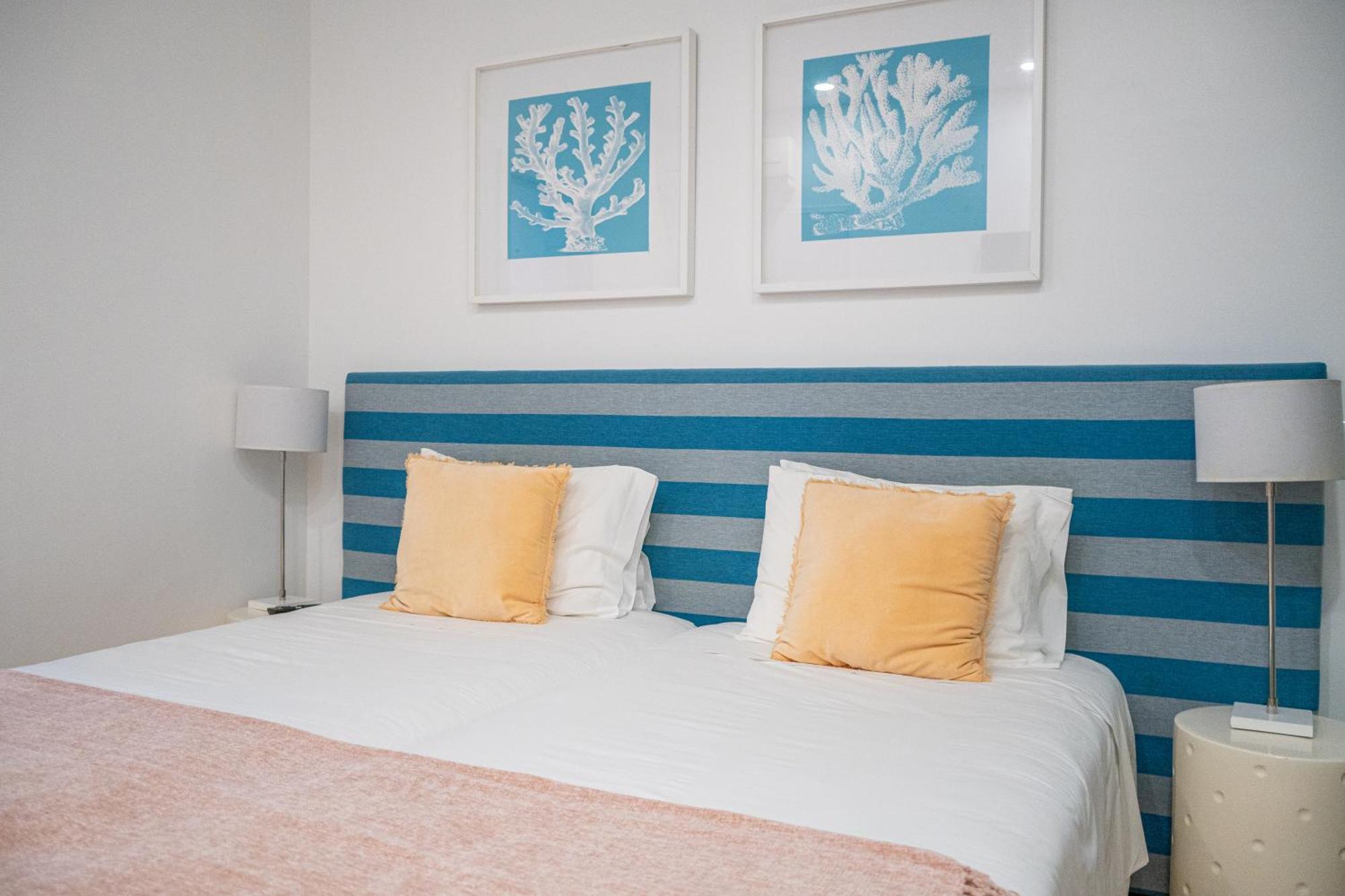 By The Sea - Nazare Bed & Breakfast Ngoại thất bức ảnh