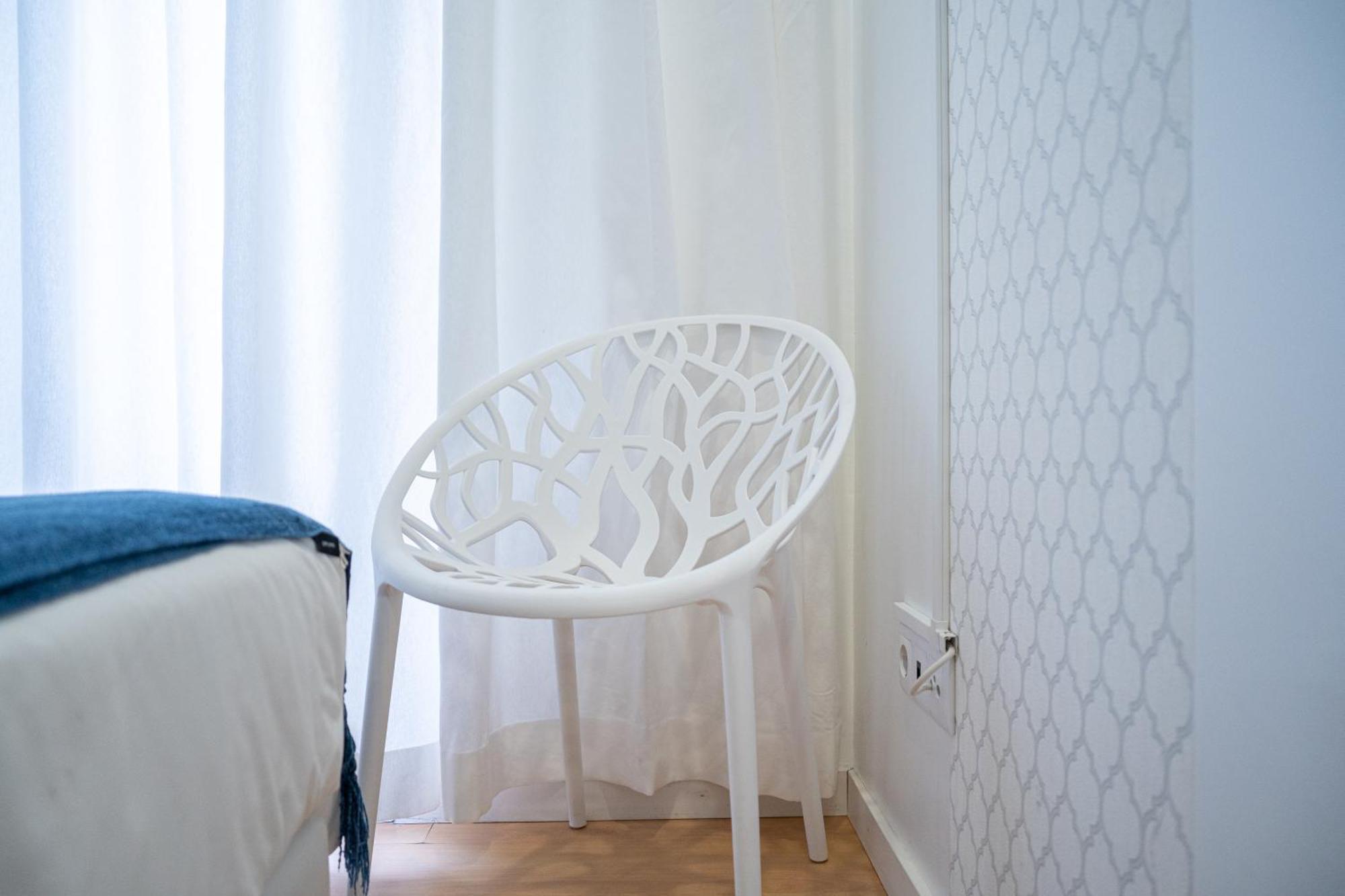 By The Sea - Nazare Bed & Breakfast Ngoại thất bức ảnh