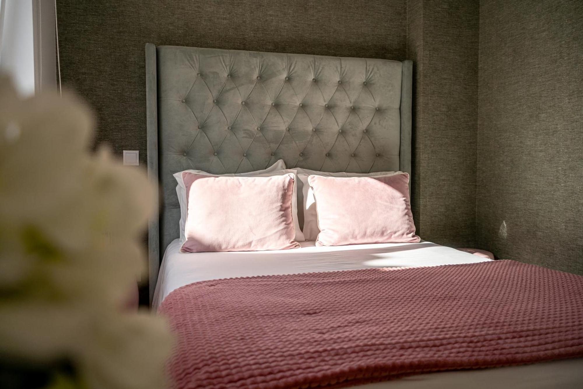 By The Sea - Nazare Bed & Breakfast Ngoại thất bức ảnh