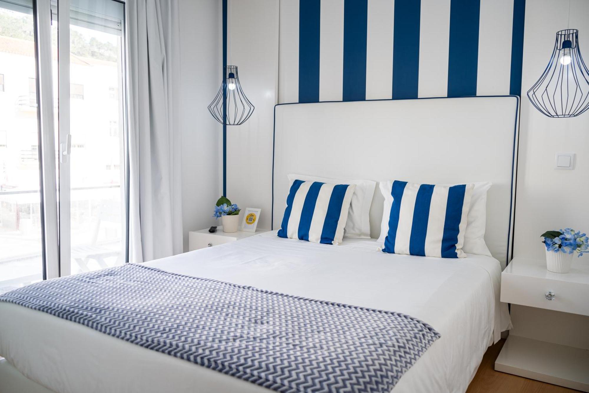 By The Sea - Nazare Bed & Breakfast Ngoại thất bức ảnh